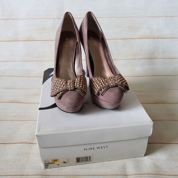 Nine West Memorie Suede Leather Round Toe Bow Platform Heels Pink Size 7 1/2M - Picture 14 of 16